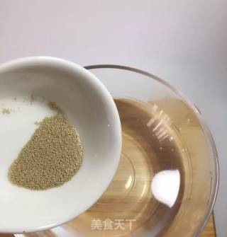 黑芝麻馒头的做法步骤：2