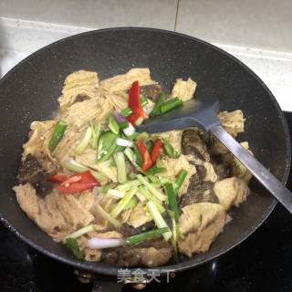 腐竹牛腩煲的做法步骤：9