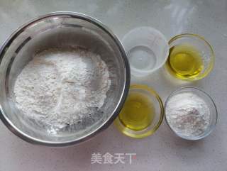 油酥烧饼的做法步骤：1