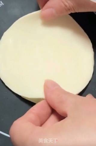 韭菜鸡蛋盒子的做法步骤：1