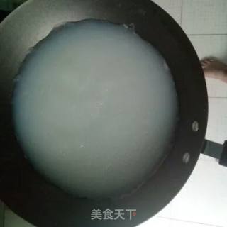 老干妈凉粉的做法步骤：2