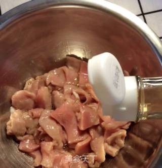 水煮肉片的做法步骤：1