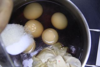 五香茶叶蛋的做法步骤：4