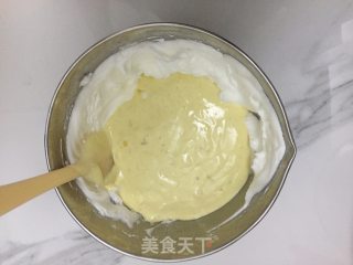 6寸香蕉戚风蛋糕的做法步骤：16