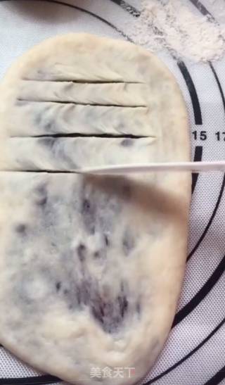 豆沙面包圈的做法步骤：8