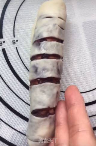 豆沙面包圈的做法步骤：9