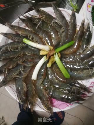 蒸虾的做法步骤：1