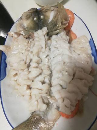 蒸鲈鱼的做法步骤：5