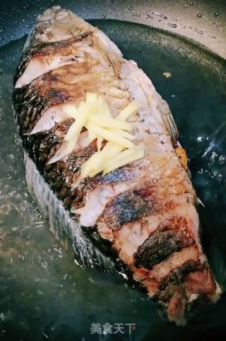 鲫鱼豆腐汤的做法步骤：3