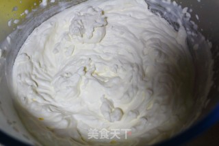 手绘奶油蛋糕卷的做法步骤：18