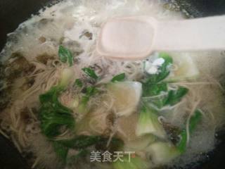 青菜肉丝面的做法步骤：8