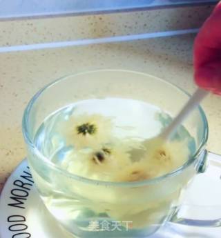 水蜜桃茶饮的做法步骤：6