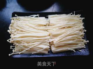 剁椒金针菇的做法步骤：2