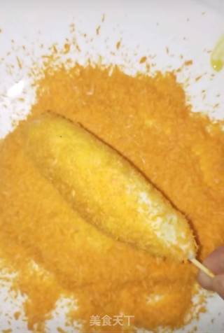 土豆脆皮肠的做法步骤：9