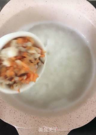 五彩鲜味粥的做法步骤：8