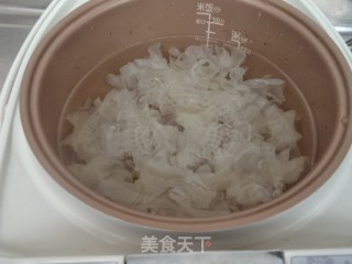 绿豆瓜皮银耳羹的做法步骤：4