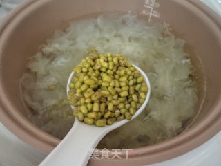 绿豆瓜皮银耳羹的做法步骤：5