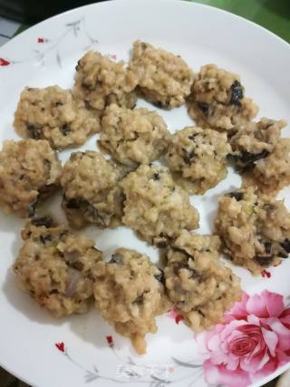 香菇肉丸的做法步骤：4