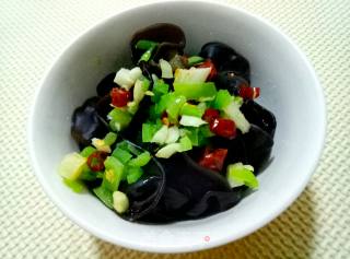 拌黑木耳的做法步骤：5