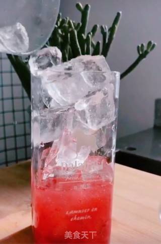 草莓冰饮的做法步骤：3
