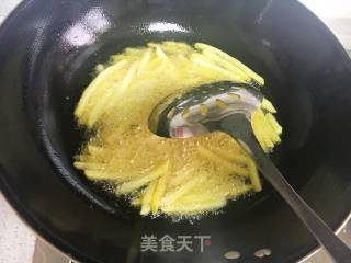 炸薯条的做法步骤：4