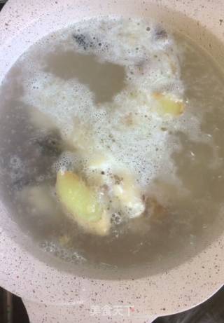 宝宝鱼汤的做法步骤：5