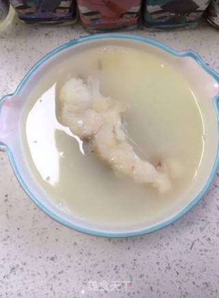 宝宝鱼汤的做法步骤：8