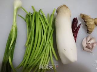 家常杏鲍菇的做法步骤：1