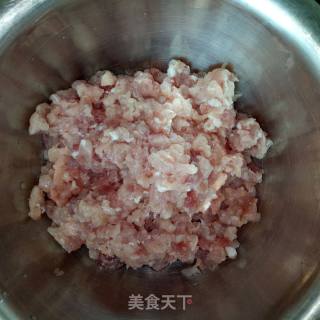 虎皮尖椒酿肉的做法步骤：1
