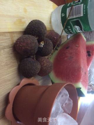 荔枝西瓜汁的做法步骤：1
