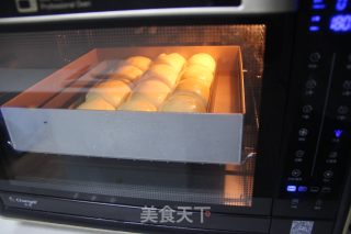 经典奶香小面包的做法步骤：12