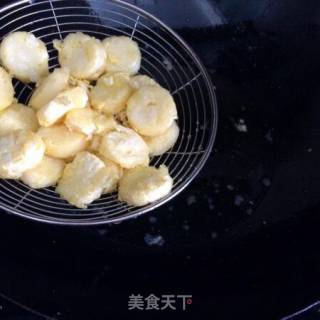 香菇虾仁豆腐煲的做法步骤：7