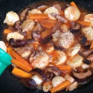 香菇虾仁豆腐煲的做法步骤：14
