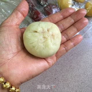 肉松蛋黄酥的做法步骤：11