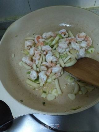 芦笋杏鲍菇炒虾仁的做法步骤：6