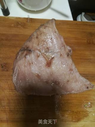 牛腩炒萝卜的做法步骤：1