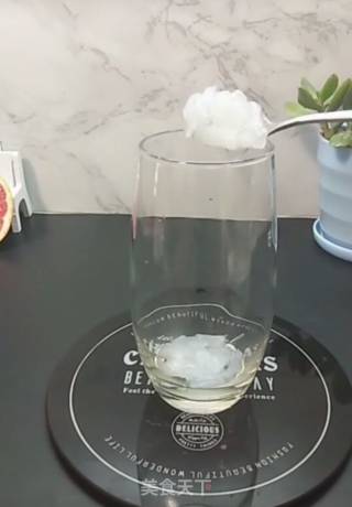 西柚冰饮的做法步骤：2