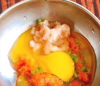 蔬菜鸡肉饼的做法步骤：2