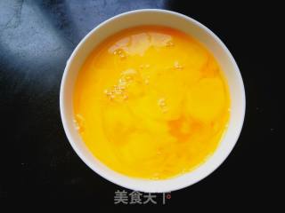 尖椒水烘蛋的做法步骤：2