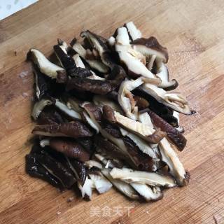 爆炒香菇肉末的做法步骤：4