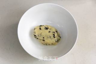 椰蓉黑加仑酥饼的做法步骤：7