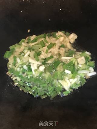 杏鲍菇炒肉末的做法步骤：7