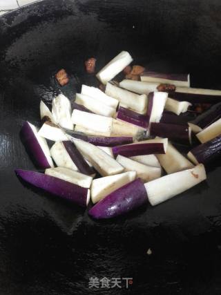 茄子烧豆角的做法步骤：4