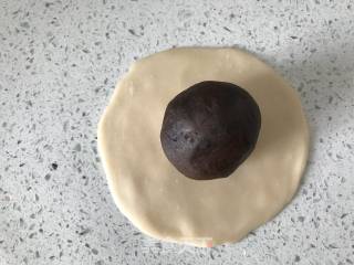 蛋黄酥的做法步骤：25