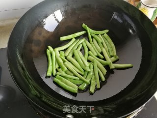 茄子烧豆角的做法步骤：5
