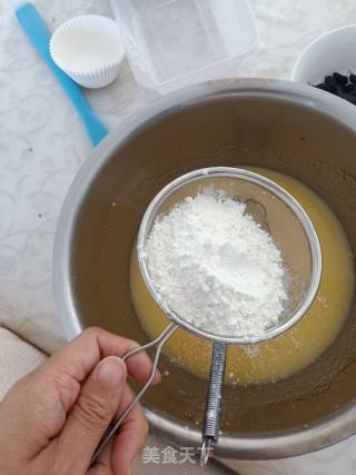 三色马芬蛋糕的做法步骤：6
