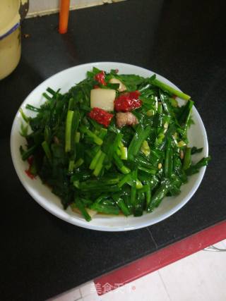 韭菜炒肉的做法步骤：3