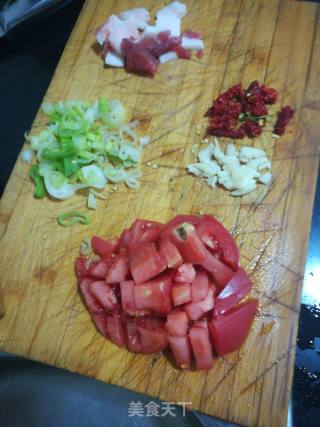 家常豆角炒肉的做法步骤：2
