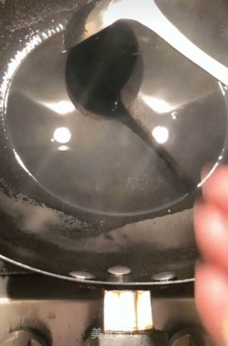 干煸肥肠的做法步骤：2