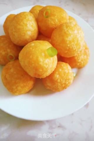炸土豆丸子的做法步骤：11